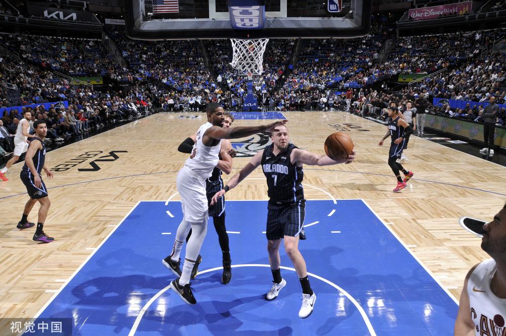 无论在球场 无论在球场