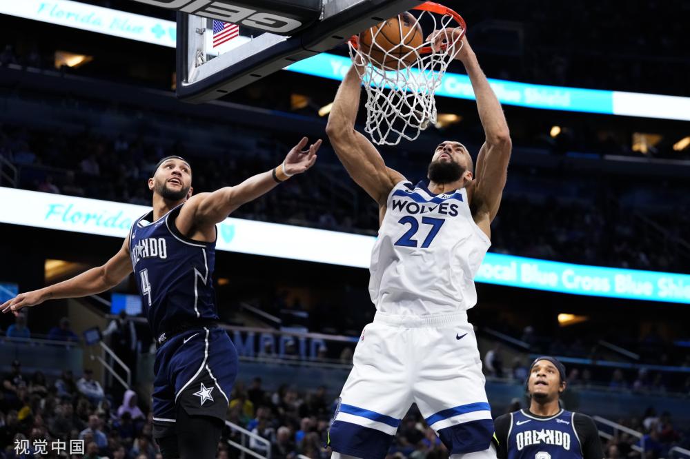 们的足球技 们的足球技